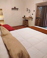 KANTIQ House