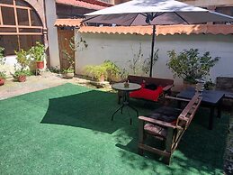 KANTIQ House
