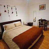 KANTIQ House