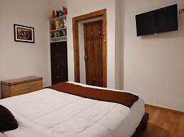 KANTIQ House