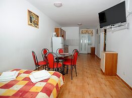 Golden Coast Villa Caska
