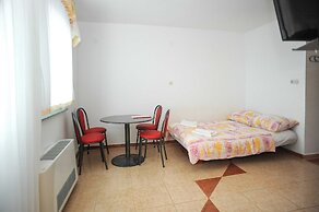 Golden Coast Villa Caska