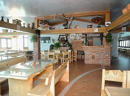 Golden Coast Villa Caska