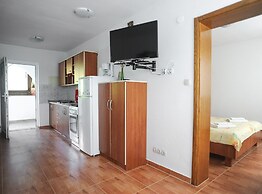 Golden Coast Villa Caska