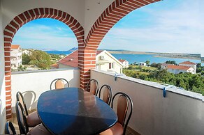 Golden Coast Villa Caska