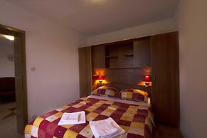 Golden Coast Villa Caska