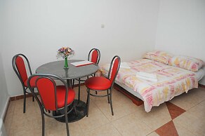 Golden Coast Villa Caska