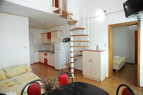 Golden Coast Villa Caska