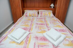 Golden Coast Villa Caska