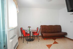 Golden Coast Villa Caska