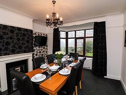 Dilston House