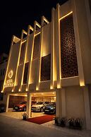 Liza Royale Hotel