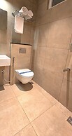 Liza Royale Hotel