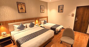 Liza Royale Hotel