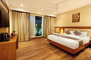 Liza Royale Hotel