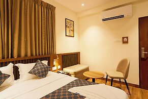 Liza Royale Hotel
