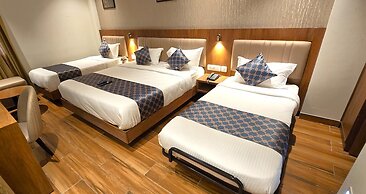 Liza Royale Hotel