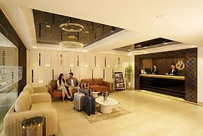 Liza Royale Hotel