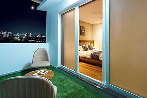 Liza Royale Hotel