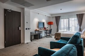 CHARM BOUTIQUE HOTEL