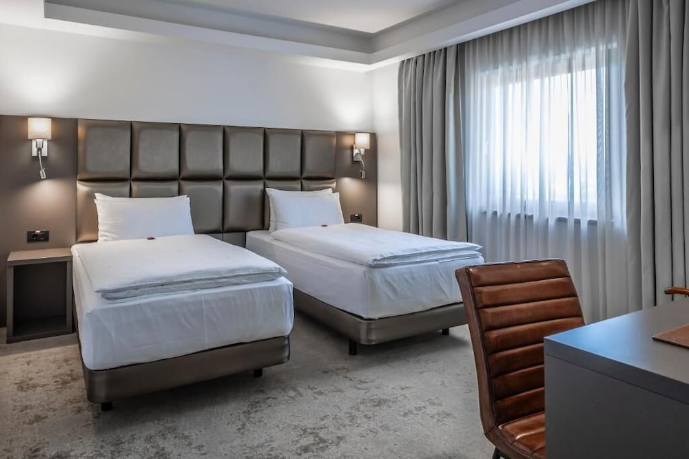 CHARM BOUTIQUE HOTEL