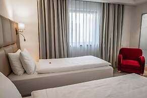 CHARM BOUTIQUE HOTEL