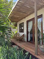 Baia beachfront boutique lodge