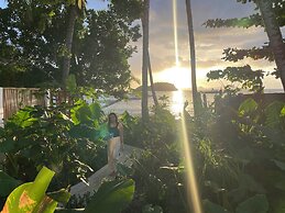 Baia beachfront boutique lodge