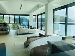 The Waterfront Studio
