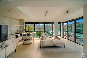 The Waterfront Studio