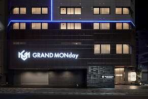 GRAND MONday Ueno OKACHIMACHI