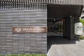 GRAND MONday Ueno OKACHIMACHI