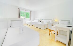 C Hotel Managed by H Hospitality
