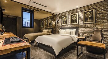 MARI Hotel