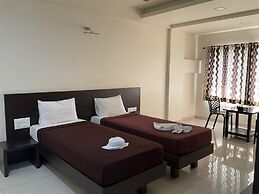 THE HOTEL RELAX