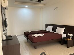 THE HOTEL RELAX