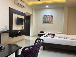 THE HOTEL RELAX