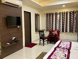 THE HOTEL RELAX