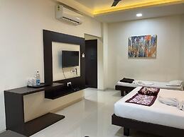 THE HOTEL RELAX
