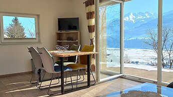 Bright Flat Close to the ski Area