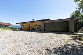 Bright Flat Close to the ski Area