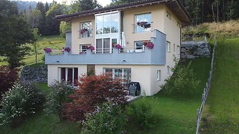Bright Flat Close to the ski Area