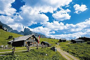 Bright Flat Close to the ski Area