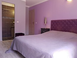Villa Alba: Sunlit Comfort in Lirac