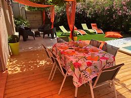 Villa Alba: Sunlit Comfort in Lirac