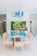 Private Pool Party Villa Games & Karaoke,