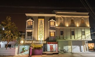 Hotel Moon Light