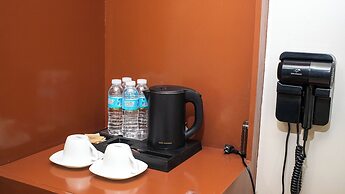 EMMIE HOTEL