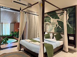 LaFiesta Resort By Greenleaf Aqua
