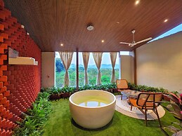 LaFiesta Resort By Greenleaf Aqua